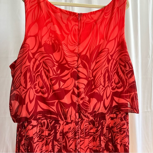 Gabby Skye Women’s Plus 24W Ombré Maxi Dress - Picture 5 of 9